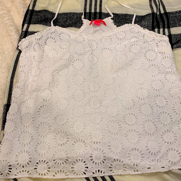 LILLY PULITZER DUSK RUFFLED TANK TOP RESORT WHITE SUNSHINE EYELET. Size L - Picture 5 of 10